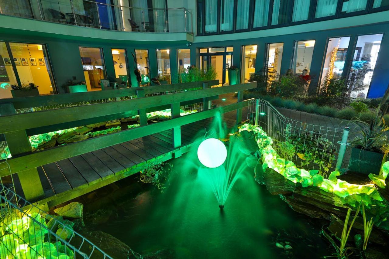 Max Health Resort Spa Ustronie Morskie Exteriör bild