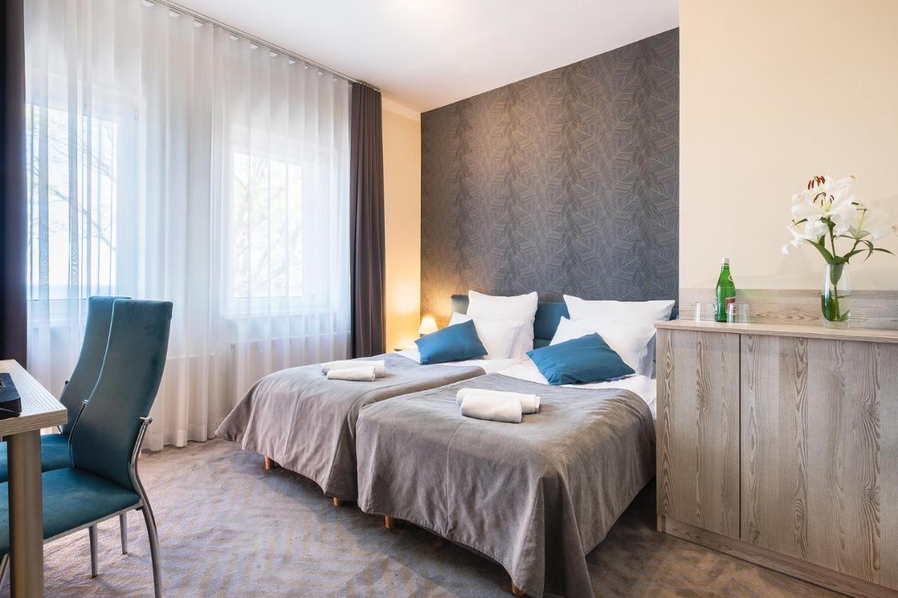 Max Health Resort Spa Ustronie Morskie Exteriör bild